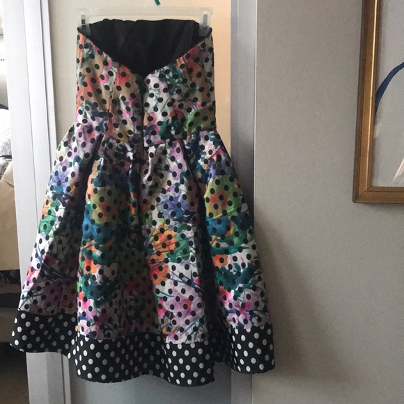 Worn once for just a few hours for a wedding!! - Picture 3 of 3